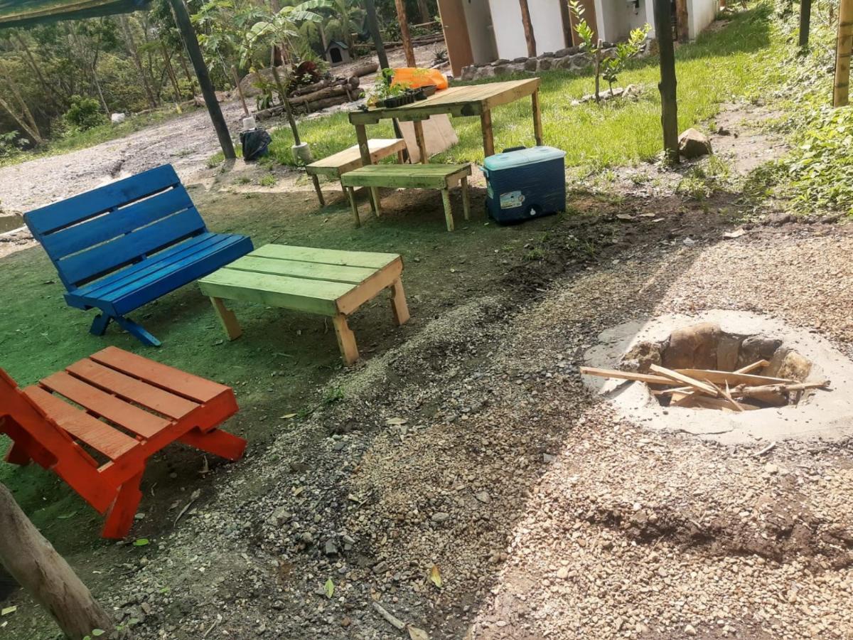 Refugio Naranjales El Colegio (Tolima)