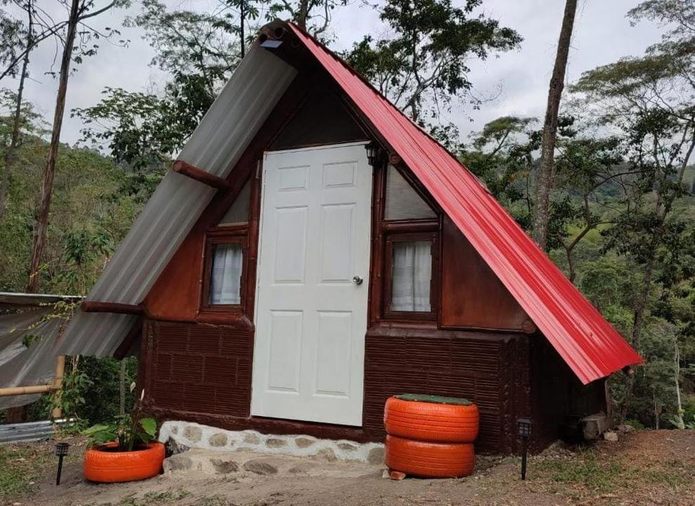 Refugio Naranjales * El Colegio (Tolima)